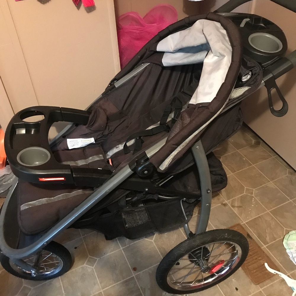 Graco strolled - Picture 2 of 2